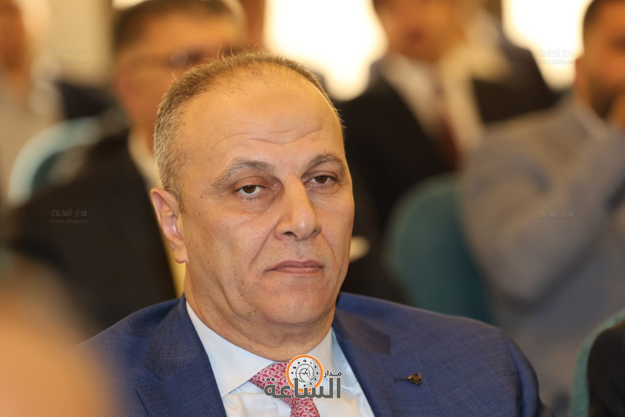 Madar Al-Saa Images 0.16575480346327864