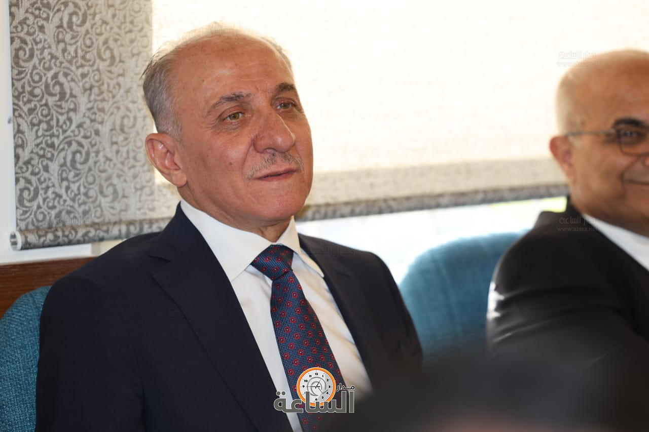 Madar Al-Saa Images 0.6059213819990922