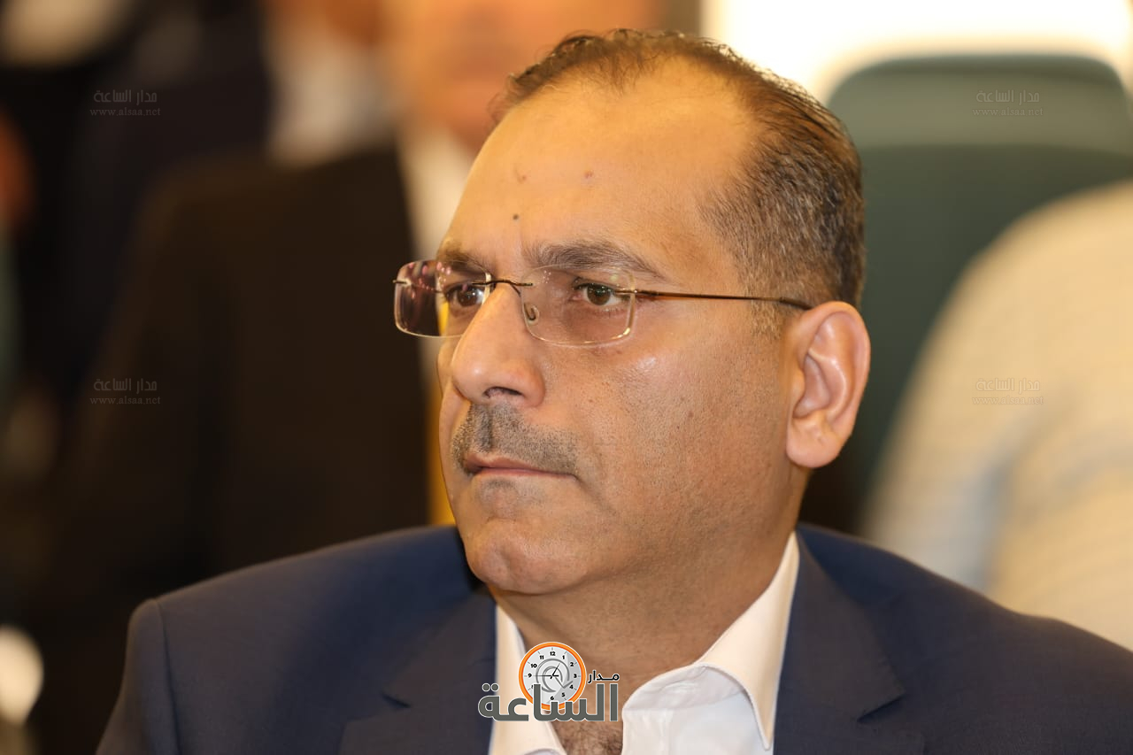 Madar Al-Saa Images 0.7251012262432024