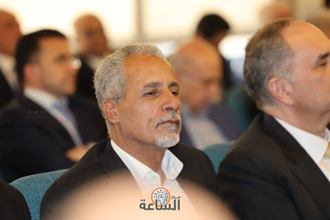 Madar Al-Saa Images 0.8636520260522775