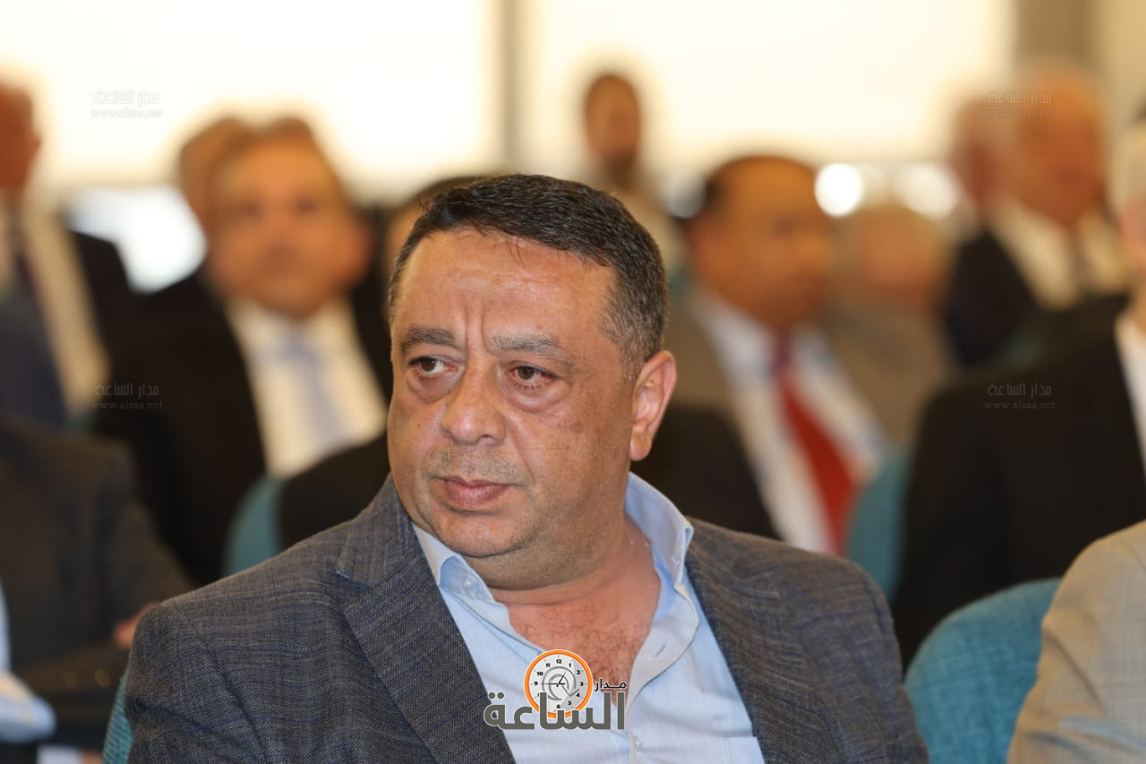 Madar Al-Saa Images 0.066543755569349