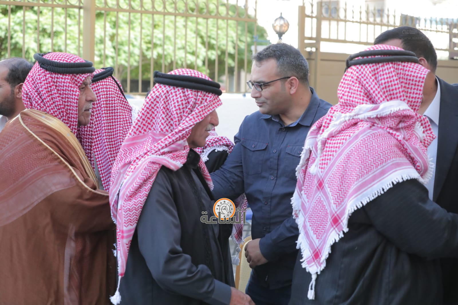 Madar Al-Saa Images 0.4850618775148