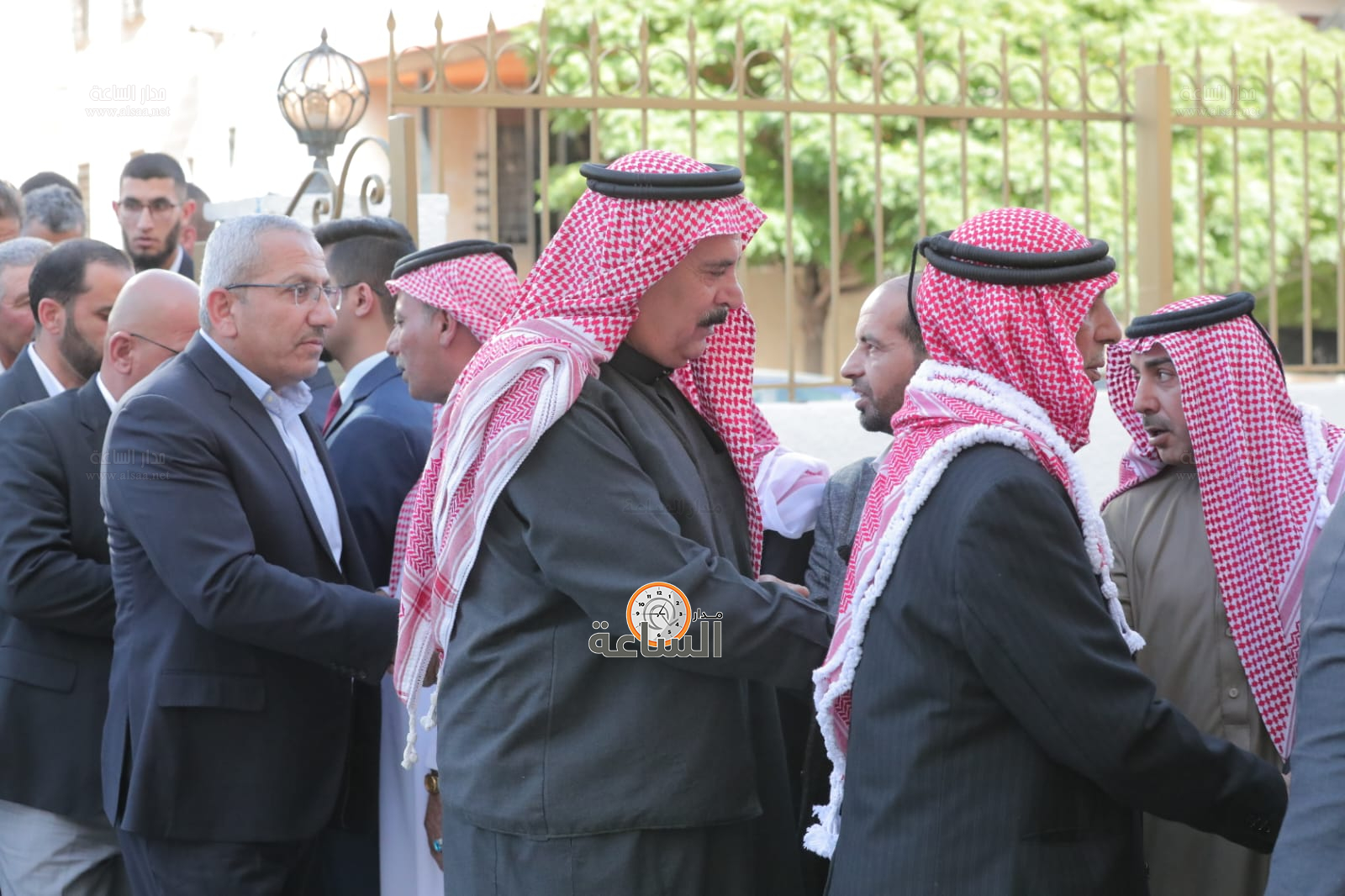 Madar Al-Saa Images 0.5928844290236162