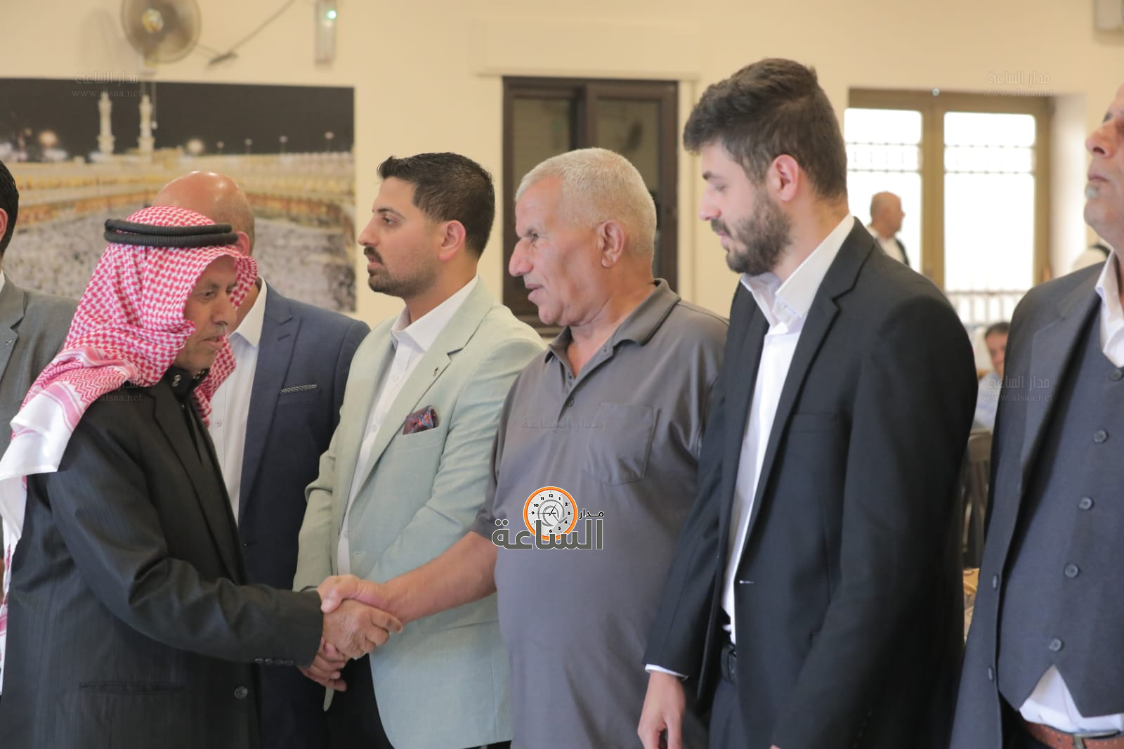 Madar Al-Saa Images 0.8195831390799919