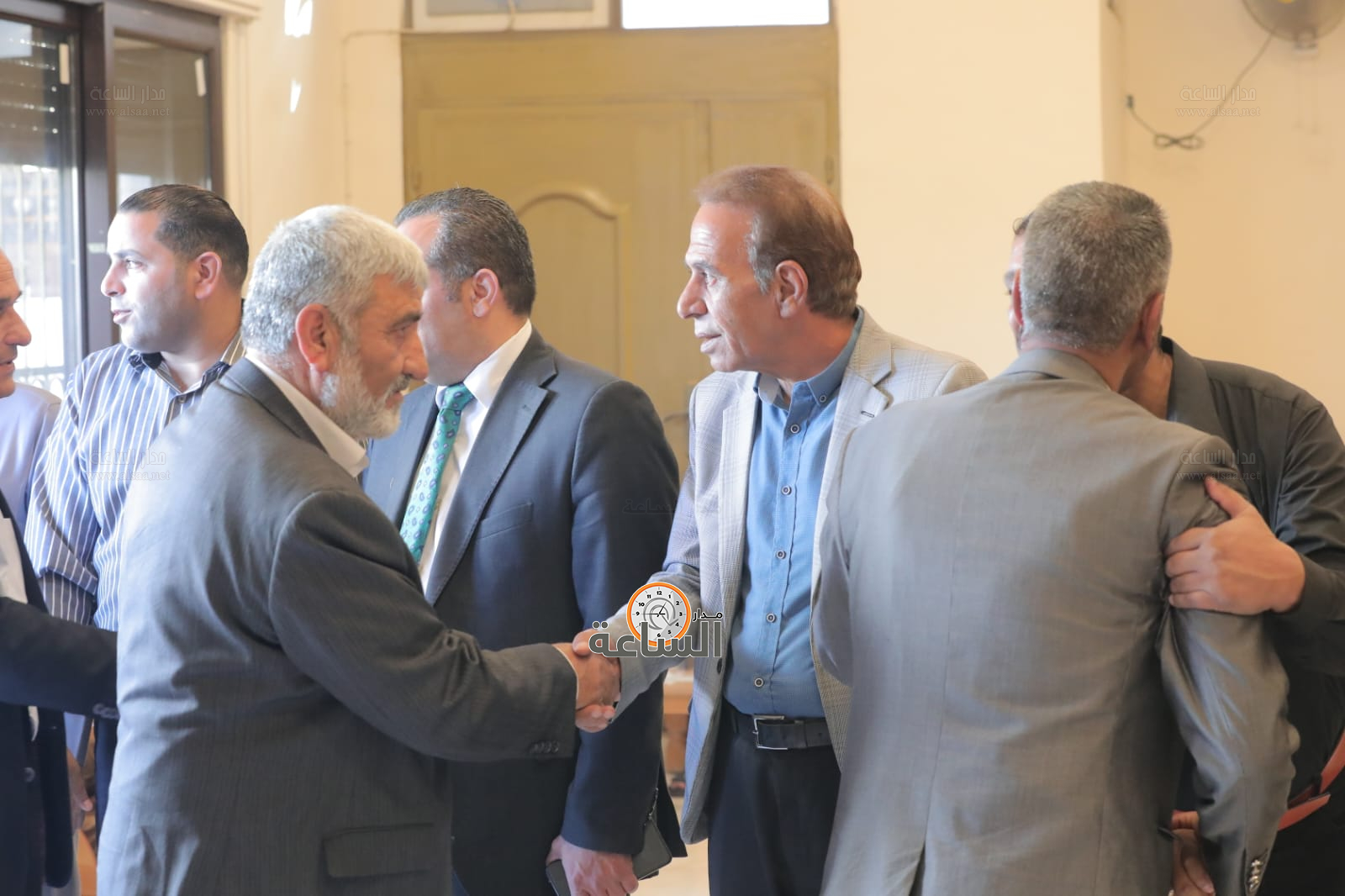 Madar Al-Saa Images 0.017296944795027636