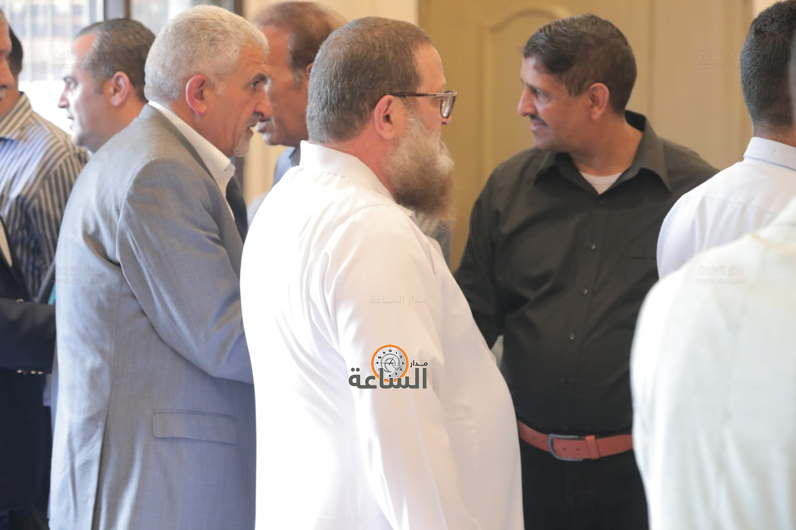 Madar Al-Saa Images 0.15583703659417747