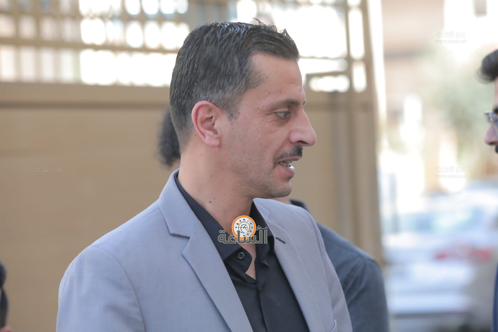 Madar Al-Saa Images 0.3739879861543377