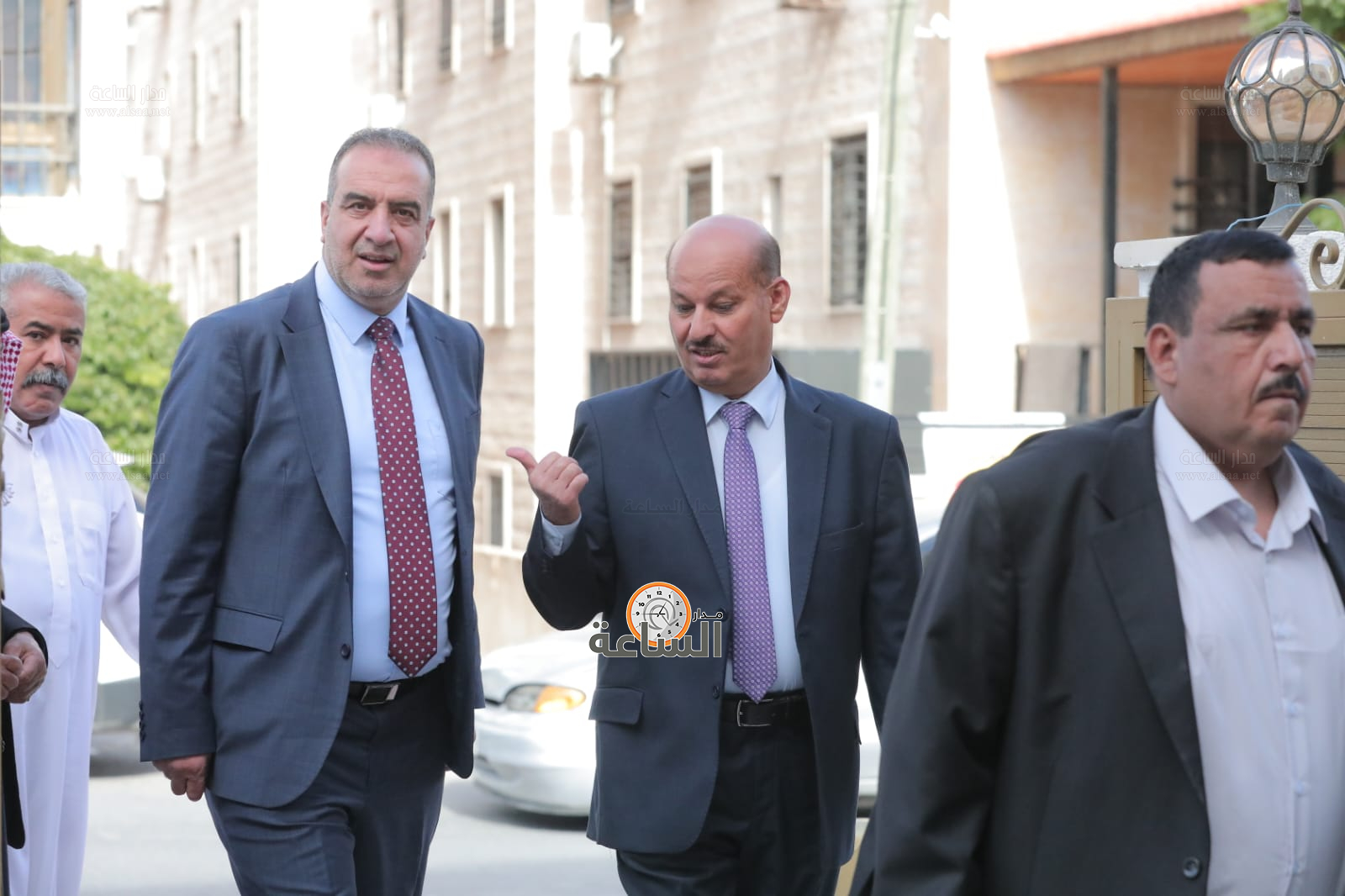 Madar Al-Saa Images 0.35563308621839373