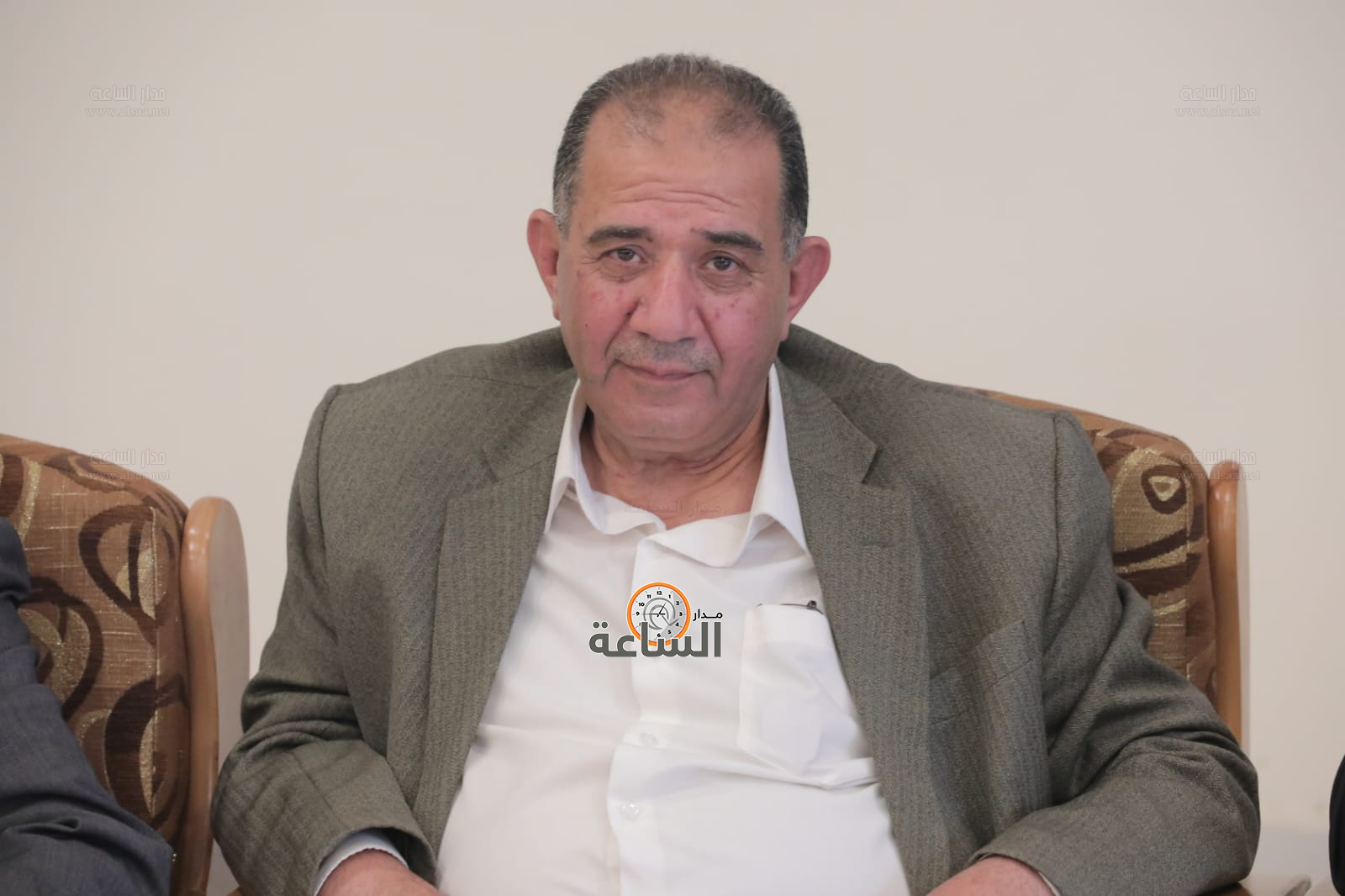 Madar Al-Saa Images 0.6402138141934821