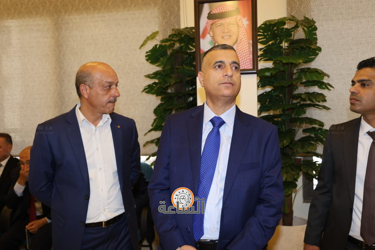 Madar Al-Saa Images 0.6692452044973479