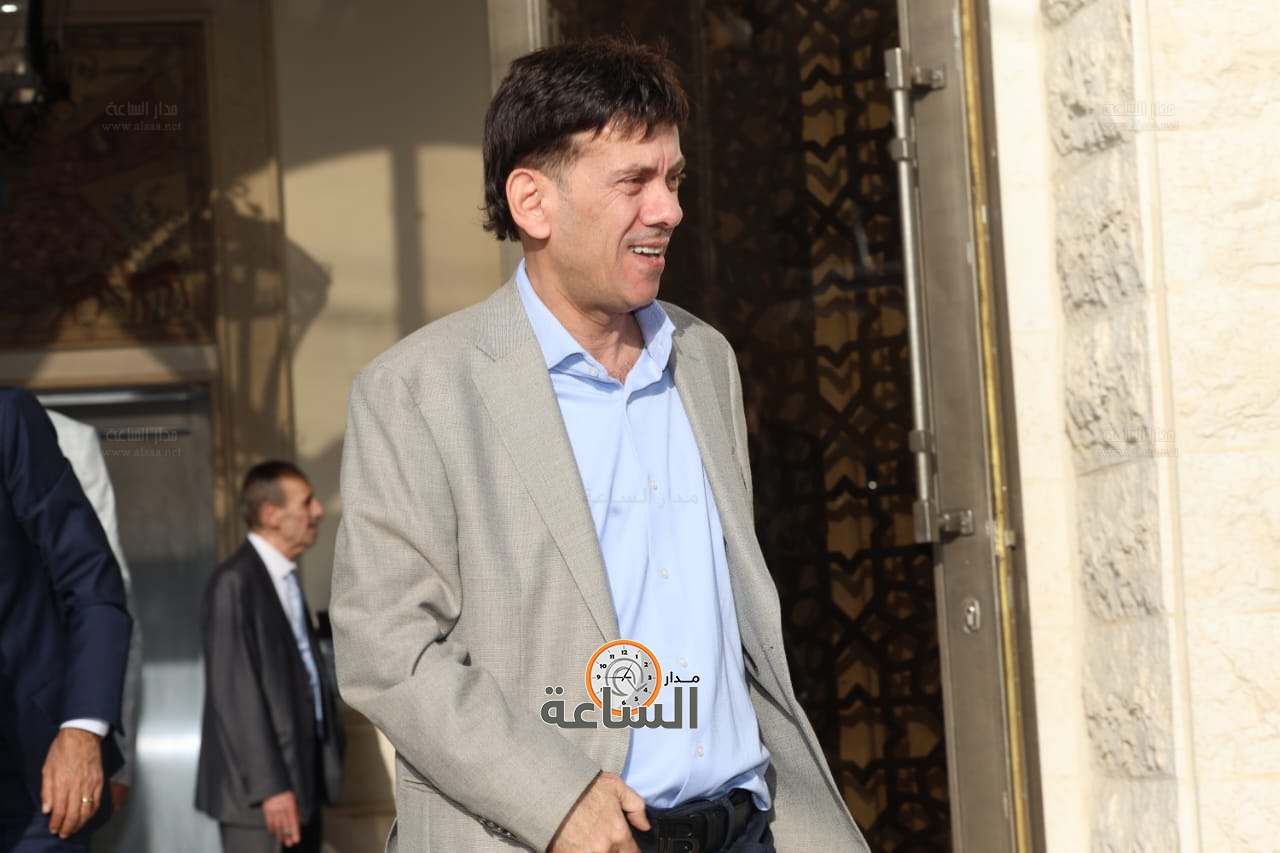 Madar Al-Saa Images 0.492980586370388