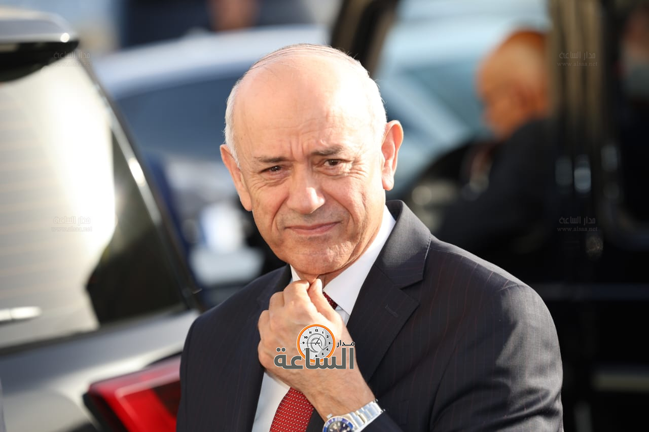 Madar Al-Saa Images 0.2403591114121416