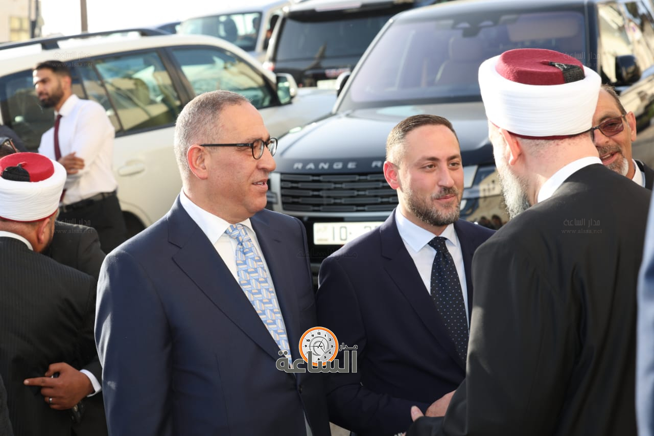 Madar Al-Saa Images 0.14974930596364788