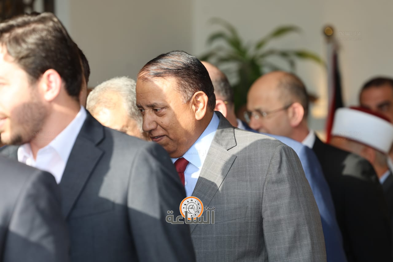 Madar Al-Saa Images 0.6437741947511423