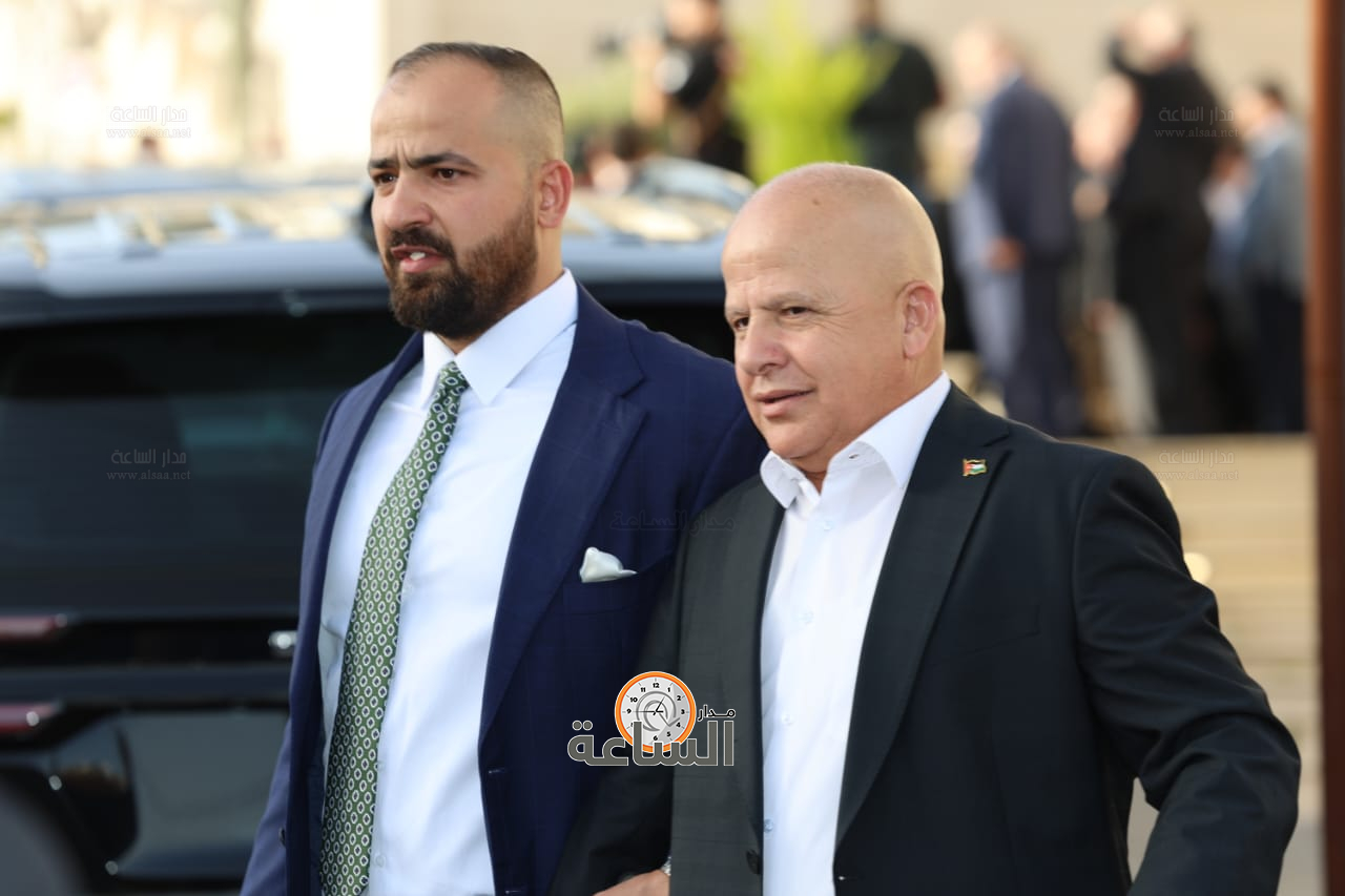 Madar Al-Saa Images 0.7063466131341499