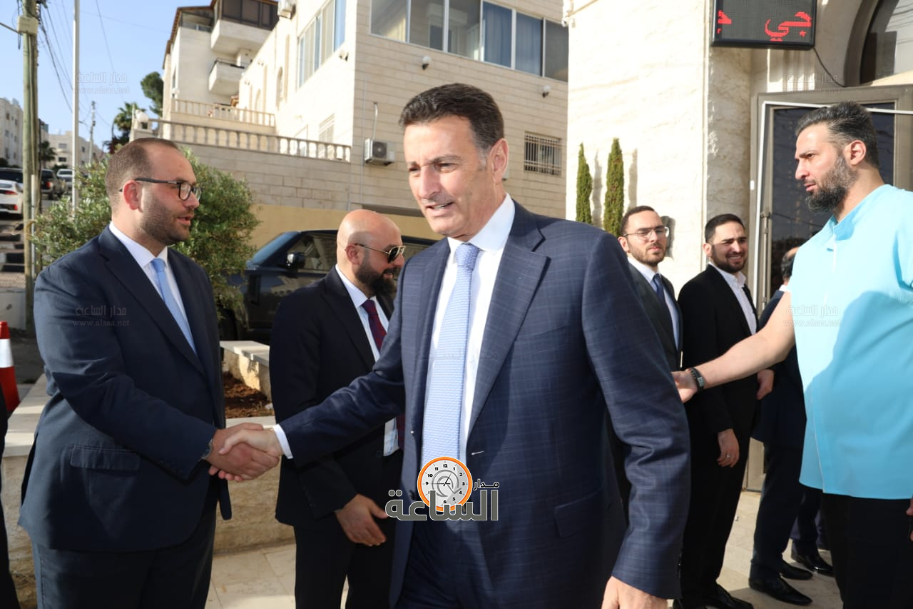 Madar Al-Saa Images 0.2873731014133081