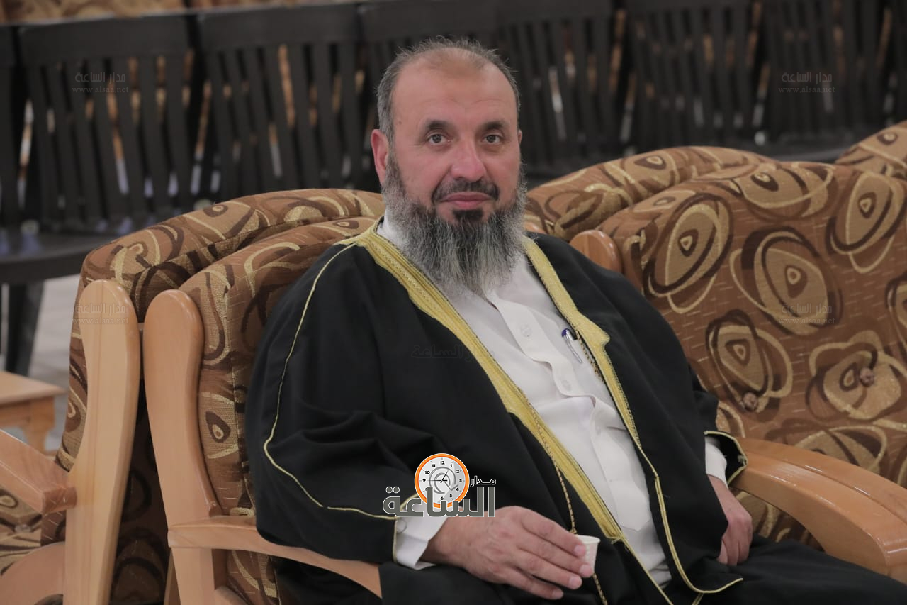 Madar Al-Saa Images 0.8398322413754206