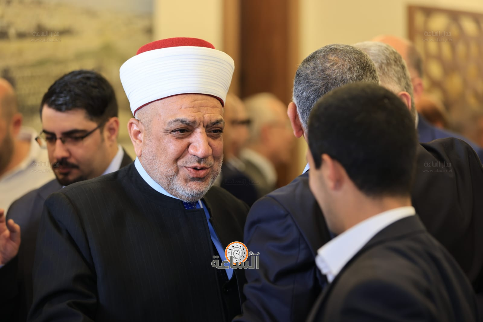 Madar Al-Saa Images 0.22386056313695224