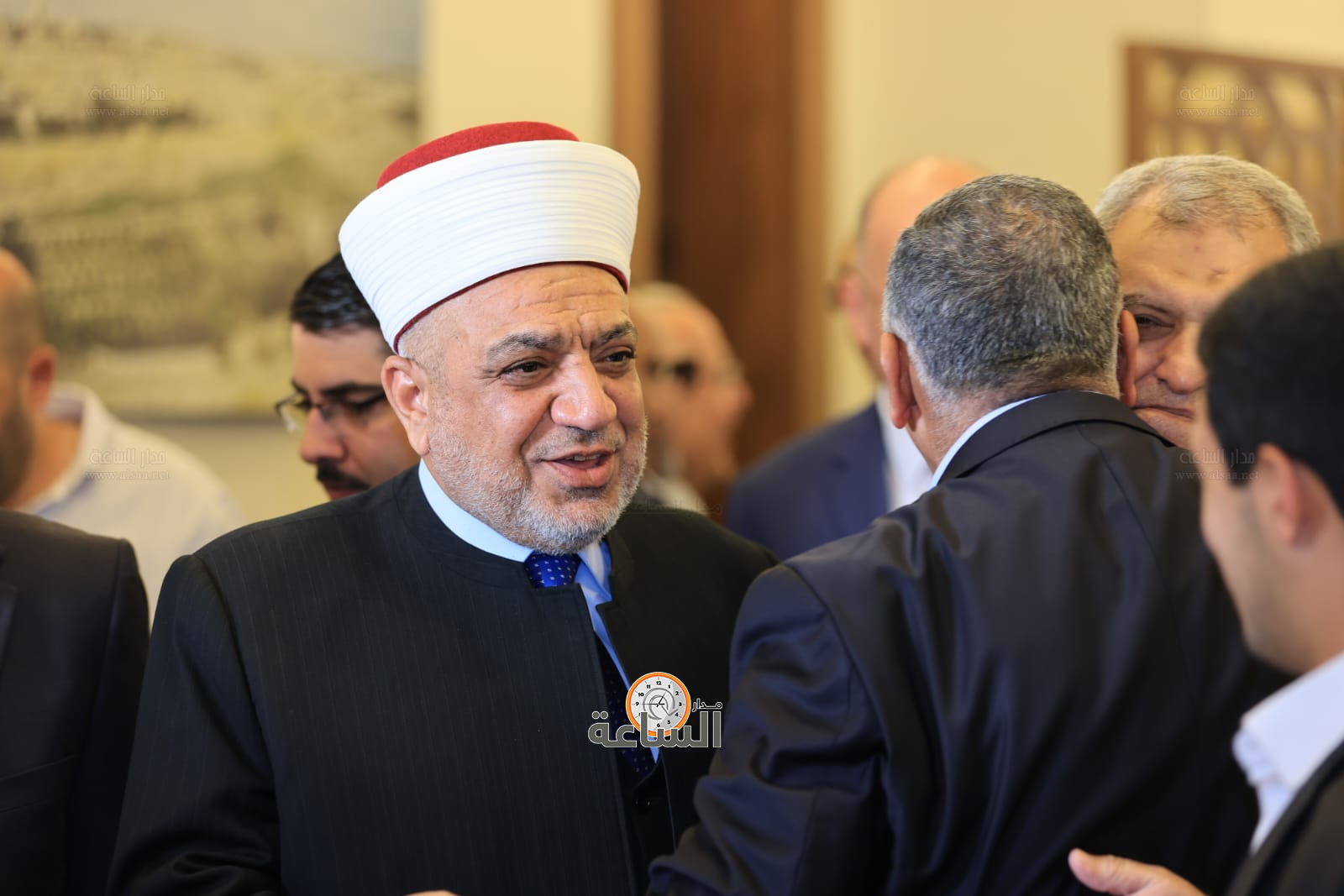 Madar Al-Saa Images 0.0013320358857517034