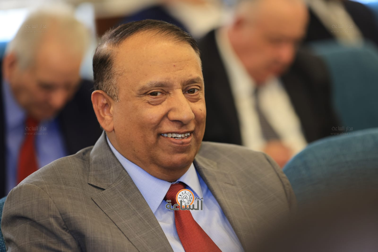 Madar Al-Saa Images 0.5629244871802601