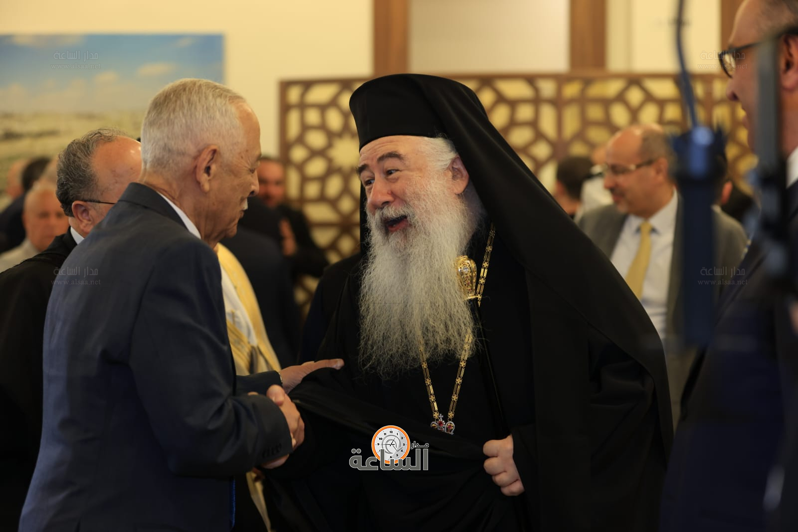 Madar Al-Saa Images 0.3076583903455279