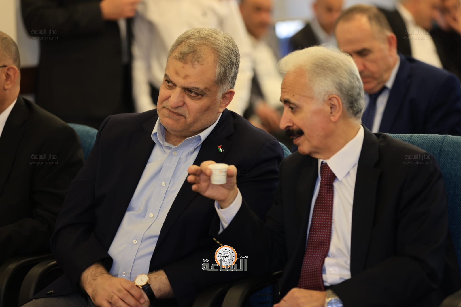 Madar Al-Saa Images 0.6425518100396419