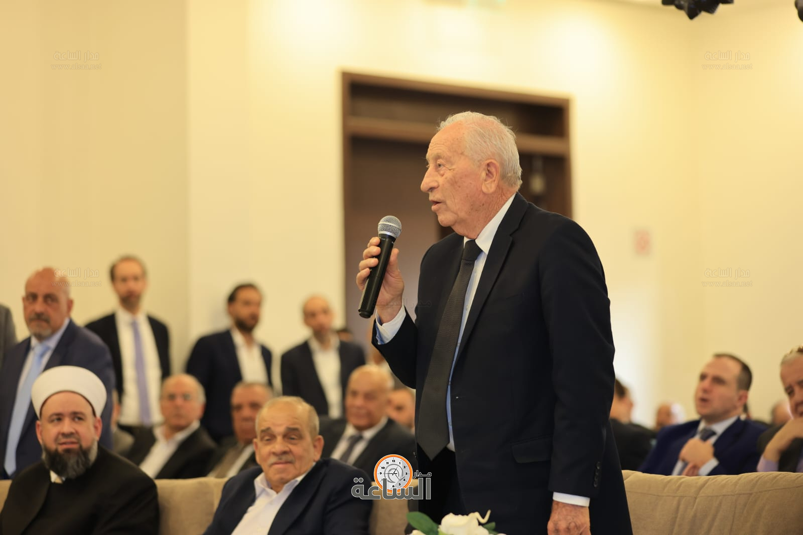 Madar Al-Saa Images 0.40189745686455813