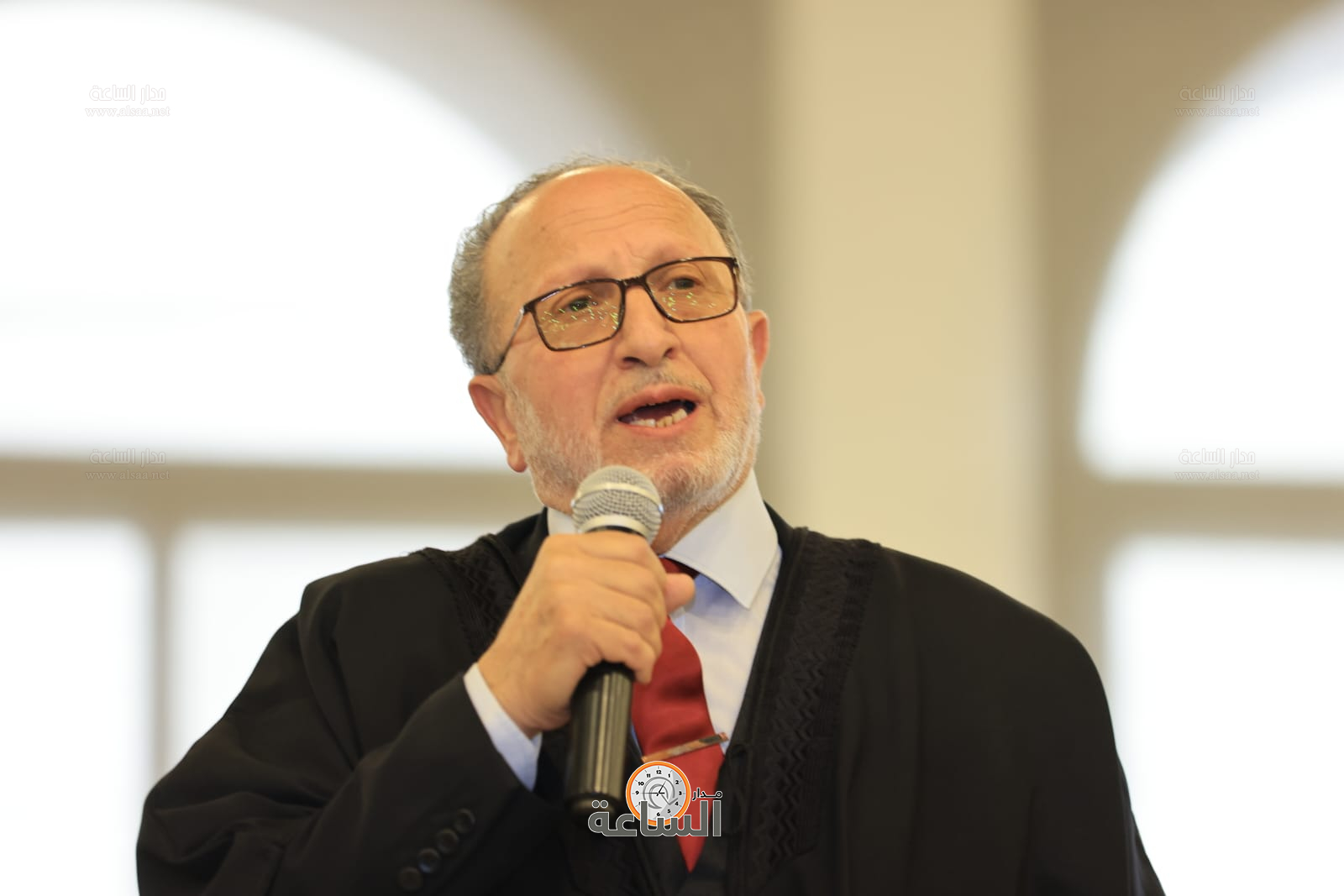 Madar Al-Saa Images 0.5173348239145847