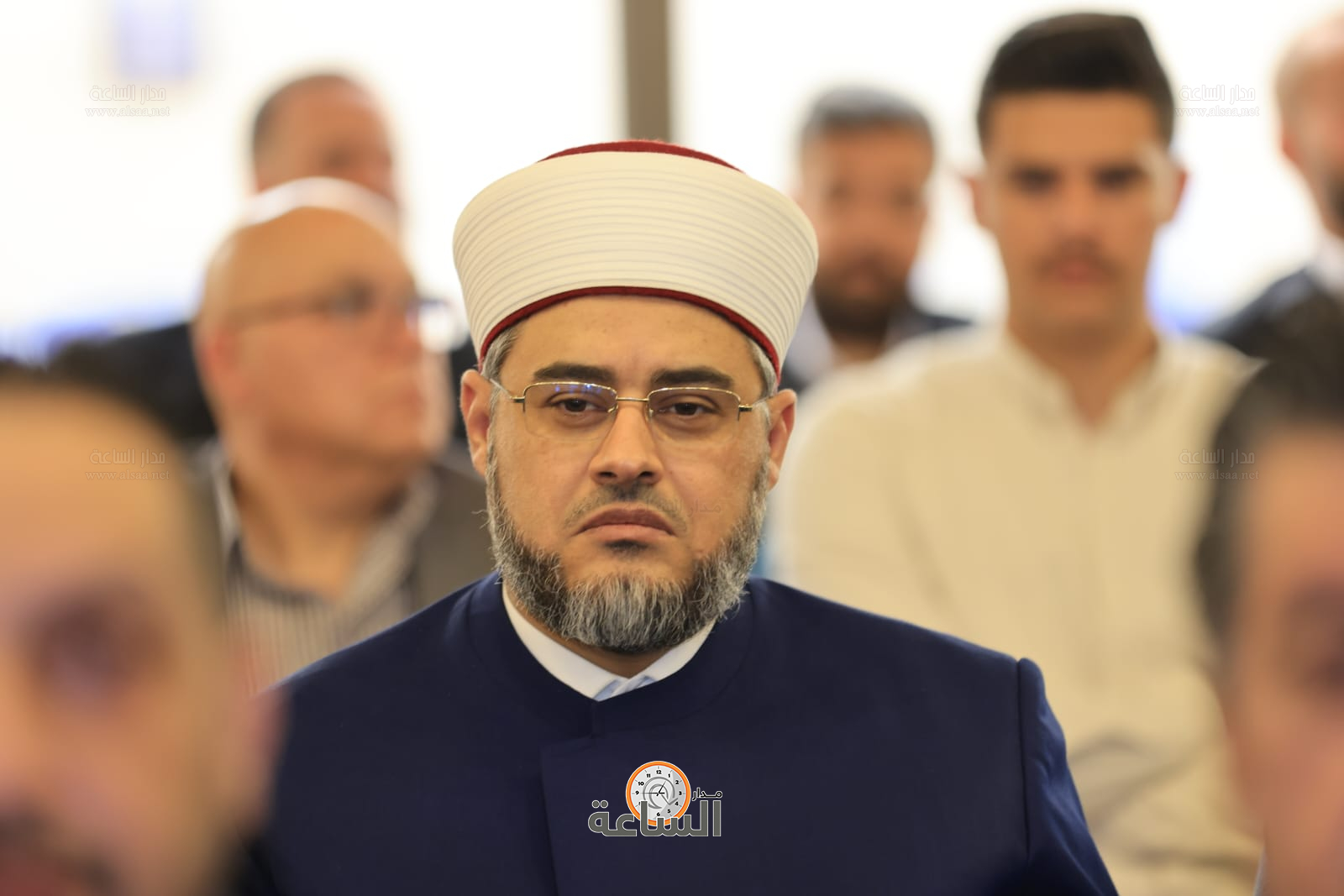 Madar Al-Saa Images 0.5251854357456865