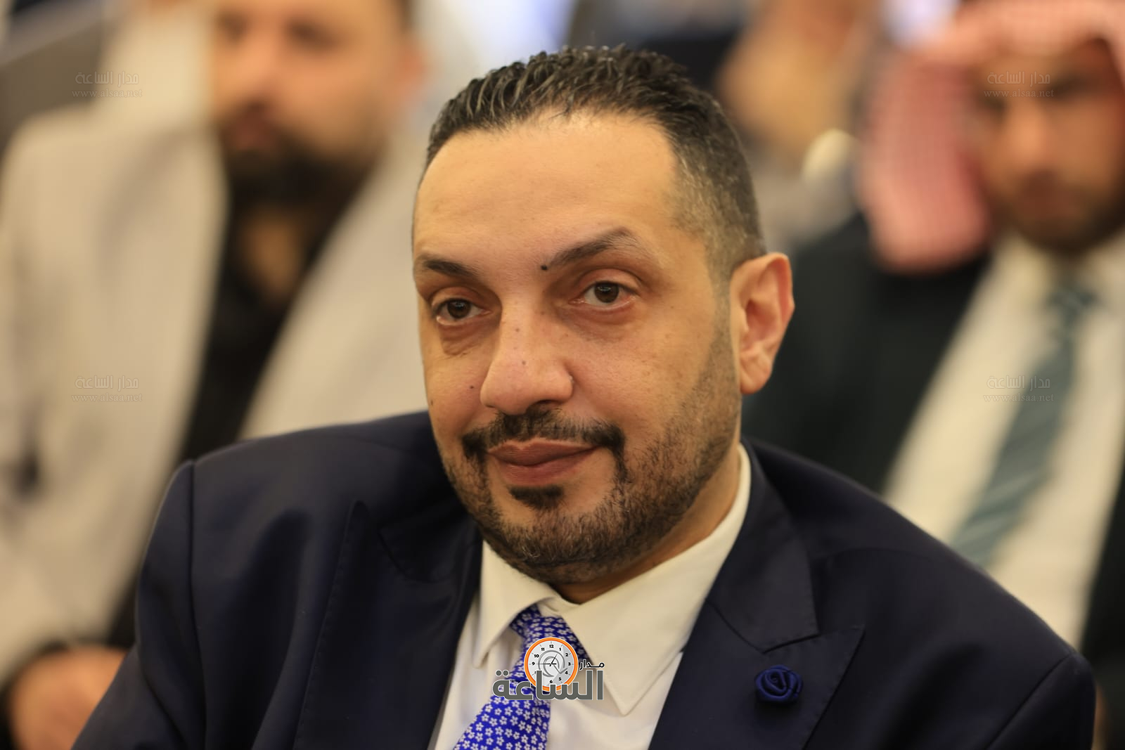 Madar Al-Saa Images 0.999878898401529