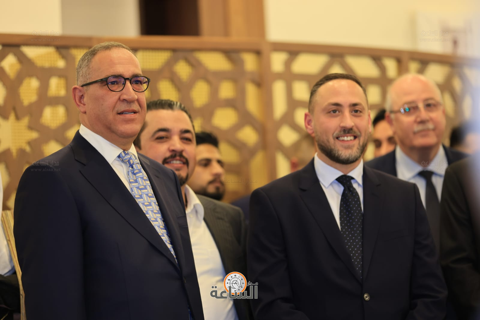 Madar Al-Saa Images 0.8733097304407674