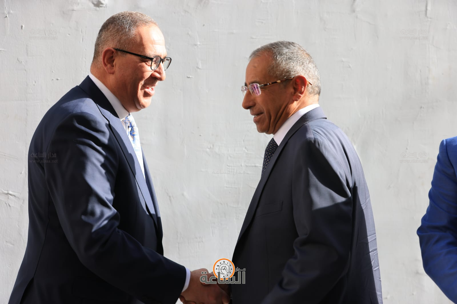 Madar Al-Saa Images 0.9496898533920045