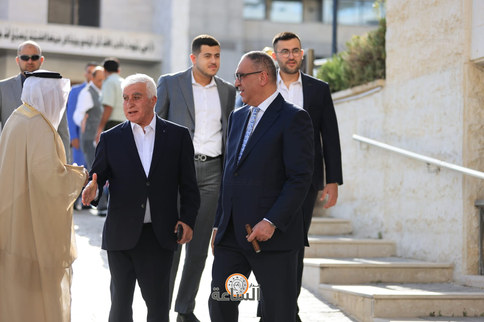 Madar Al-Saa Images 0.958382187784472