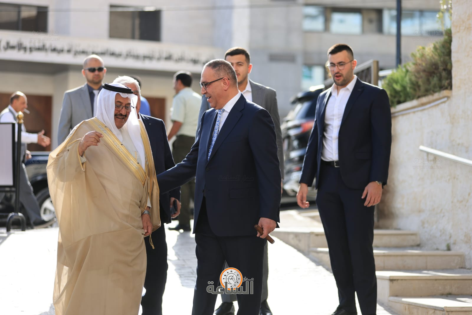 Madar Al-Saa Images 0.1579991778450467