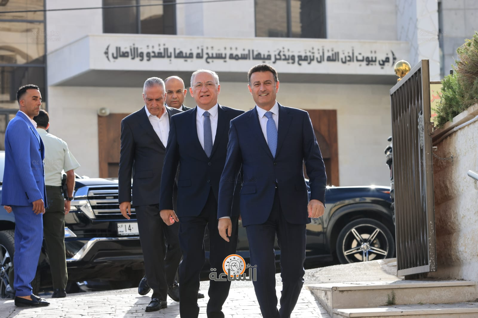 Madar Al-Saa Images 0.8861641408490578