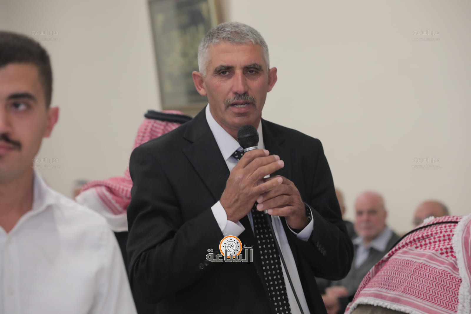 Madar Al-Saa Images 0.5405323114543249