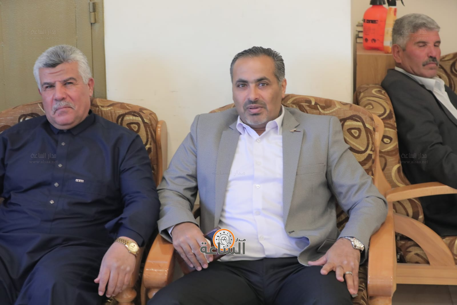 Madar Al-Saa Images 0.9724073106235708