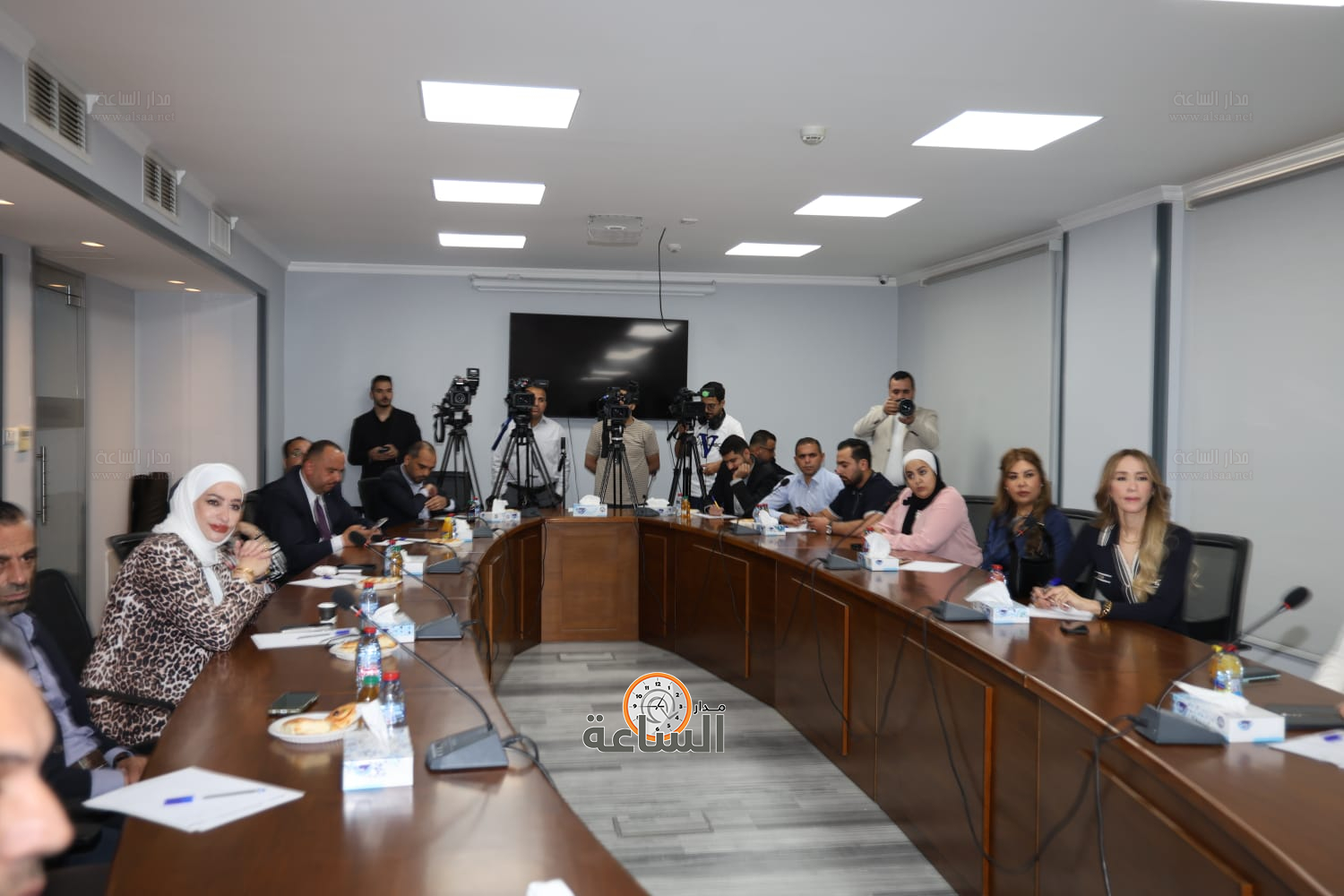 Madar Al-Saa Images 0.8976015536963412