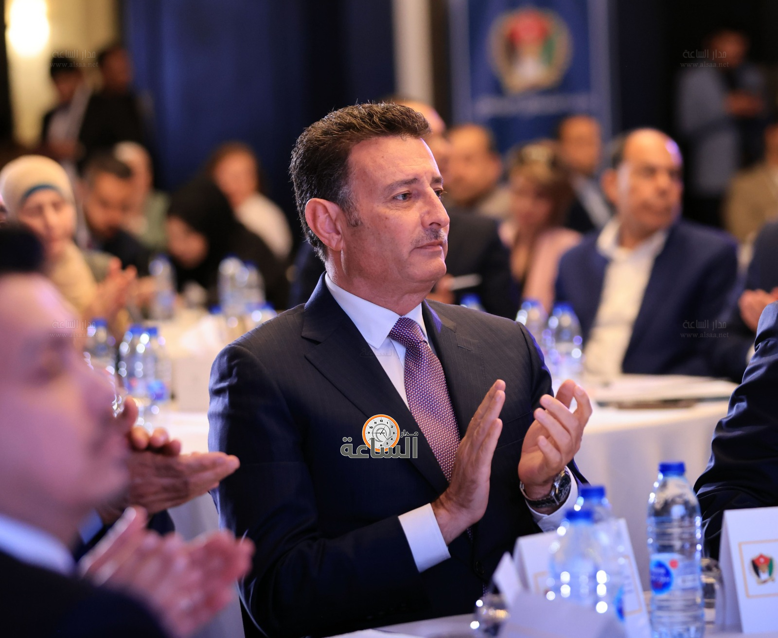 Madar Al-Saa Images 0.4550131787540781