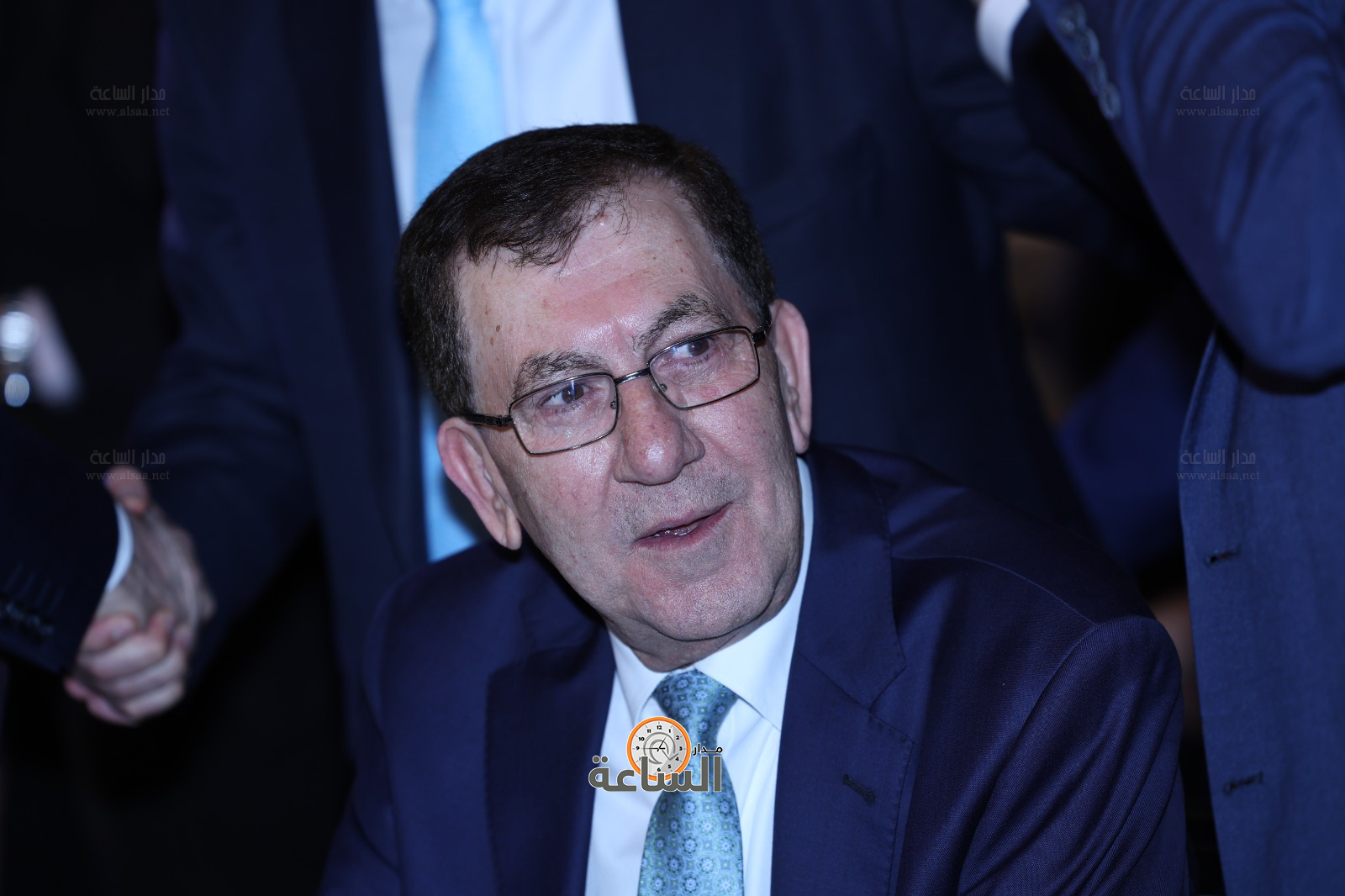 Madar Al-Saa Images 0.39877118351553786