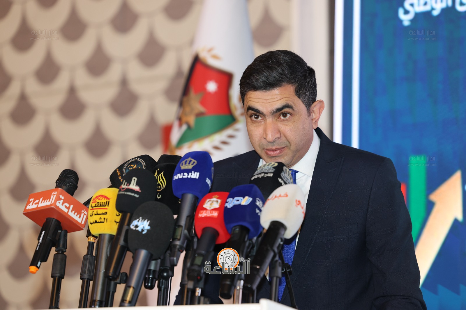 Madar Al-Saa Images 0.4281268496249927