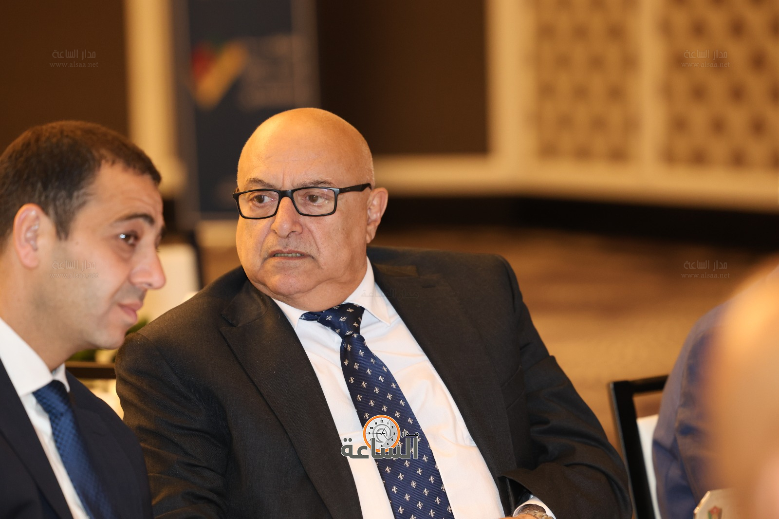 Madar Al-Saa Images 0.6172413571483