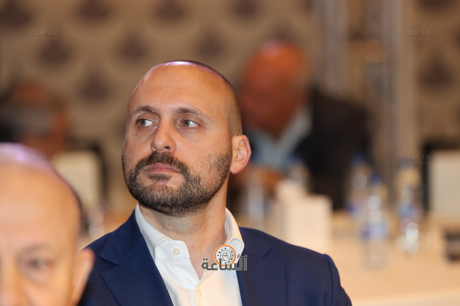 Madar Al-Saa Images 0.4545448691858279