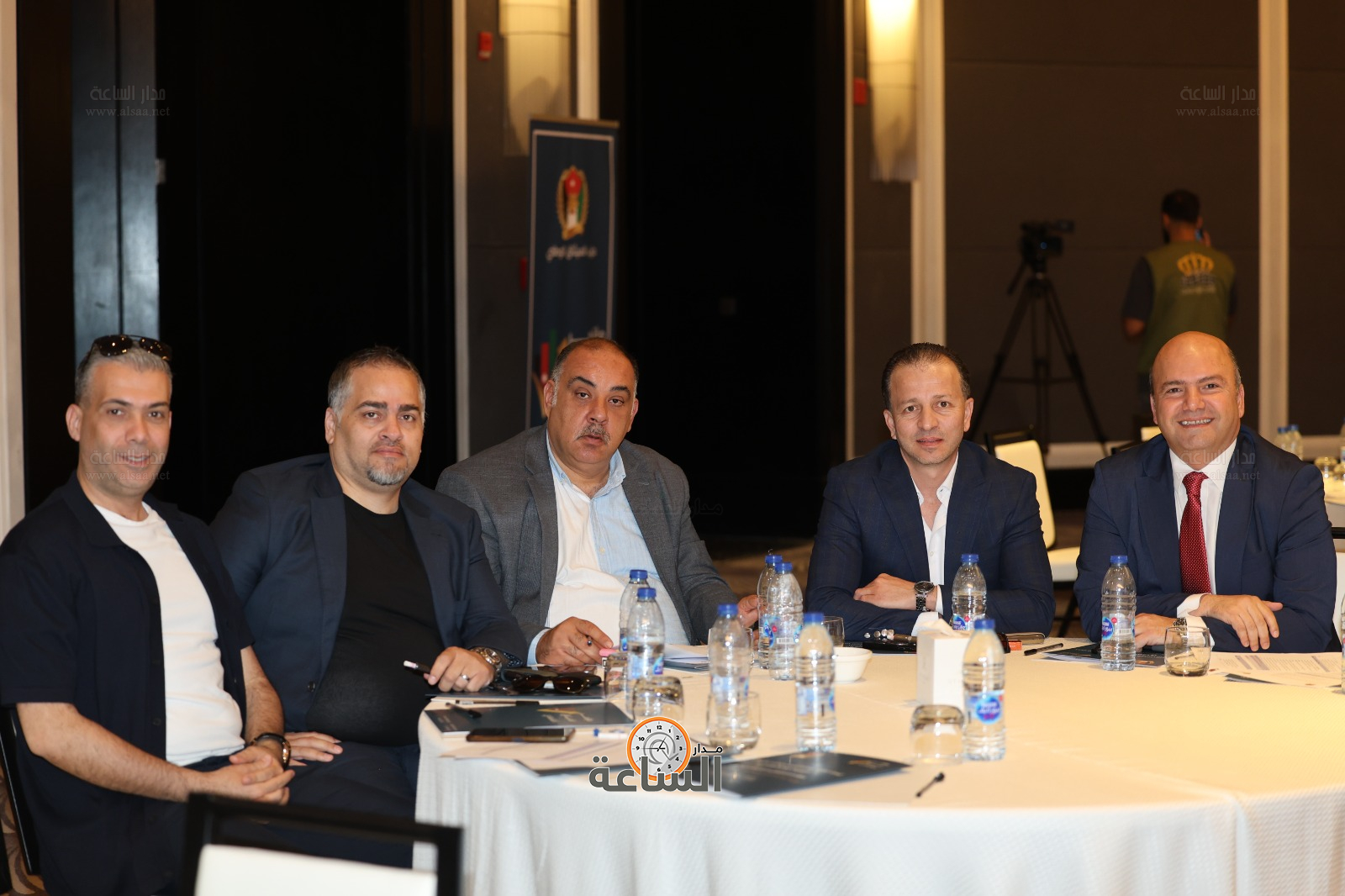 Madar Al-Saa Images 0.017274513764717336