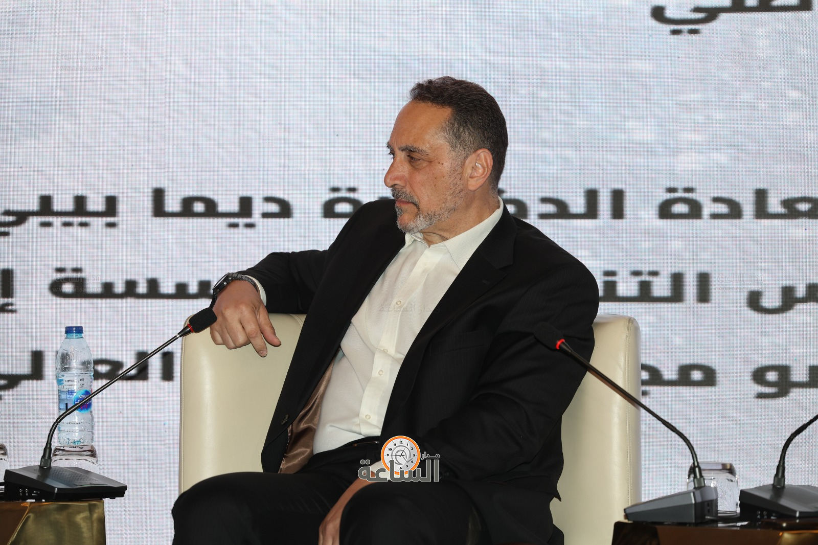 Madar Al-Saa Images 0.8198586264255711