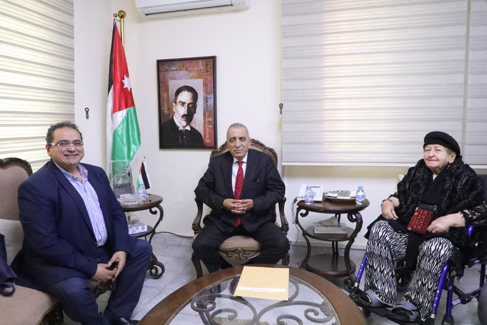 Madar Al-Saa Images 0.9932686234379897