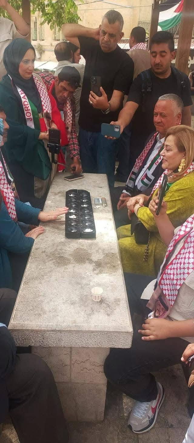 Madar Al-Saa Images 0.18504183666115182