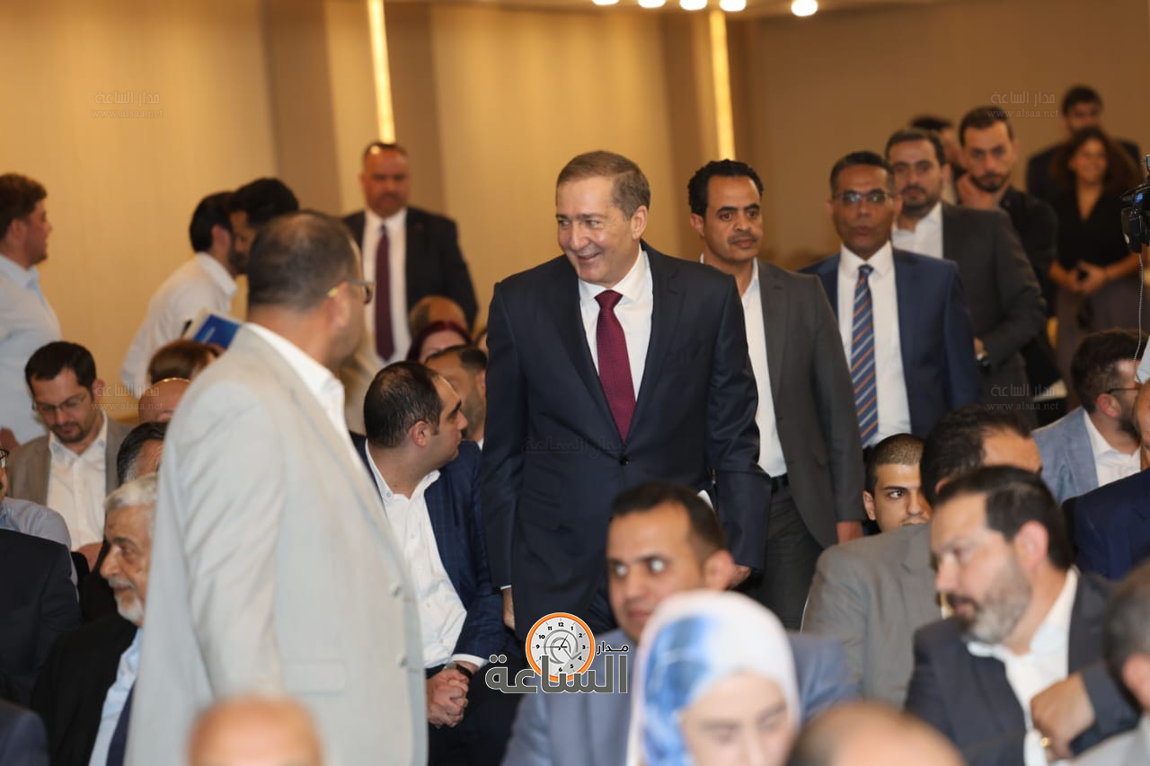 Madar Al-Saa Images 0.3719833779019549