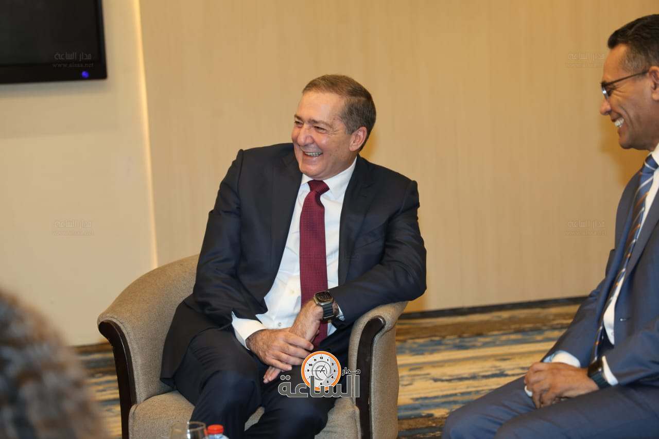 Madar Al-Saa Images 0.8671839738068452