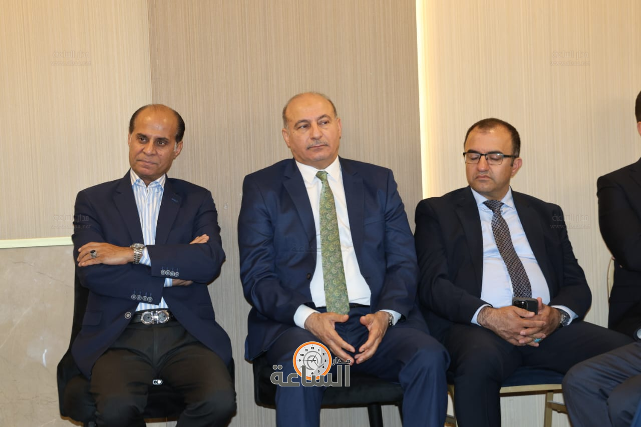 Madar Al-Saa Images 0.43036319328756734